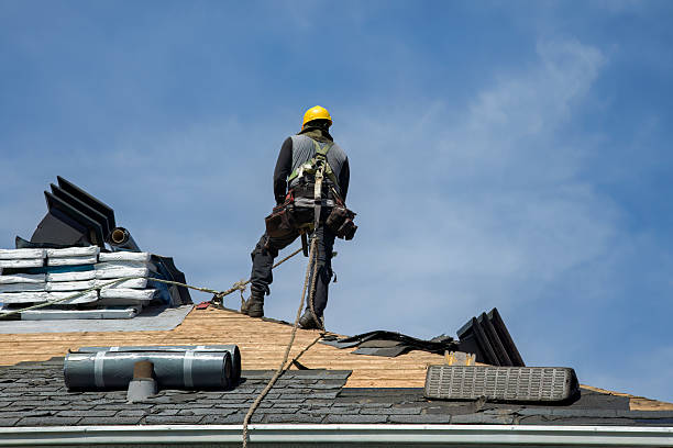 Professional Gutter Installation technician working in Harwood Heights, IL